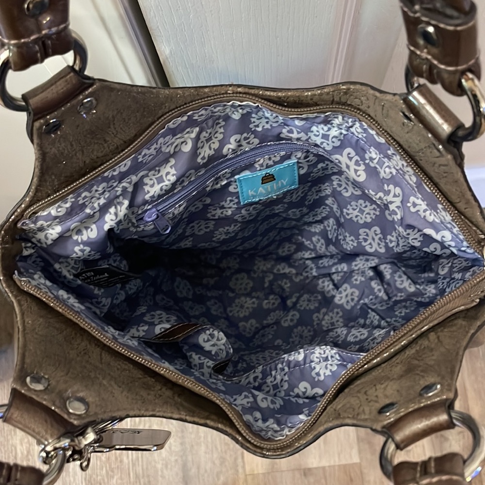 Handbag - Picture 3 of 3